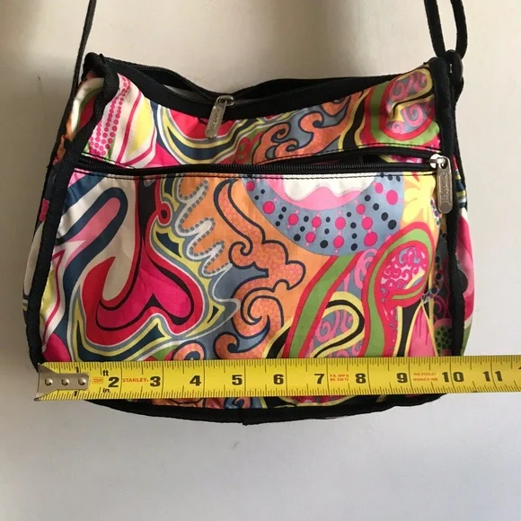 LE SPORTSAC Nylon Crossbody Bag With Adjustable St - Picture 4 of 8